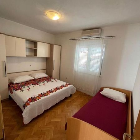 Apartment Martina Tučepi エクステリア 写真