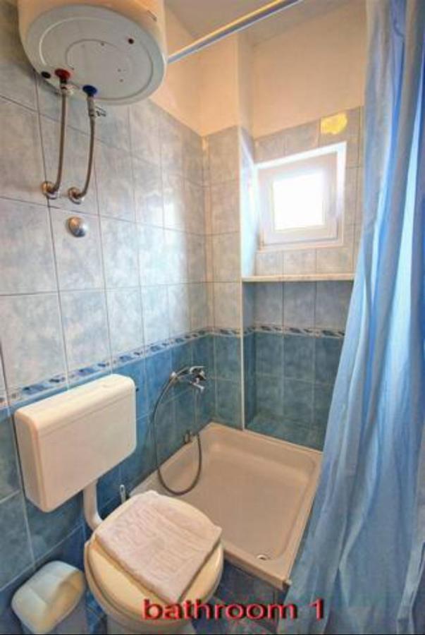 Apartment Martina Tučepi エクステリア 写真