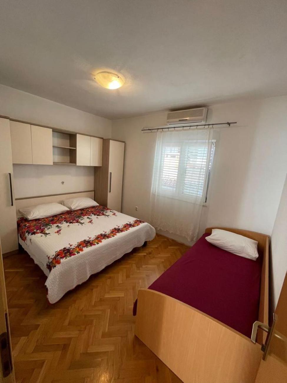 Apartment Martina Tučepi エクステリア 写真