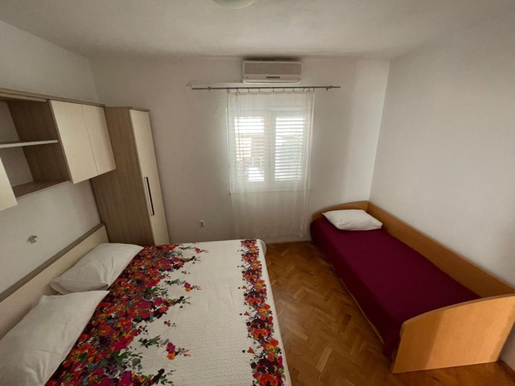 Apartment Martina Tučepi エクステリア 写真